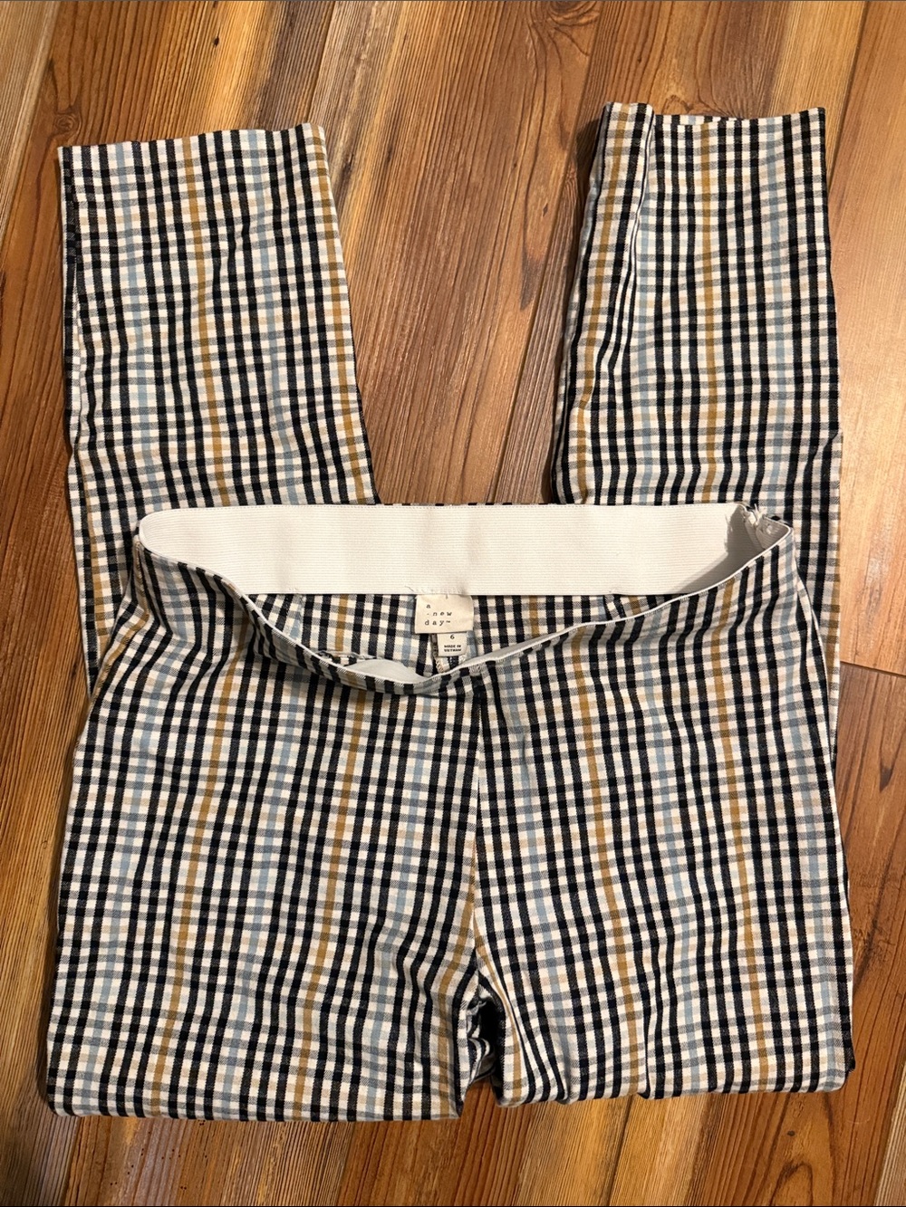 a new day Plaid Straight-Leg Pants in Black, White & Mustard